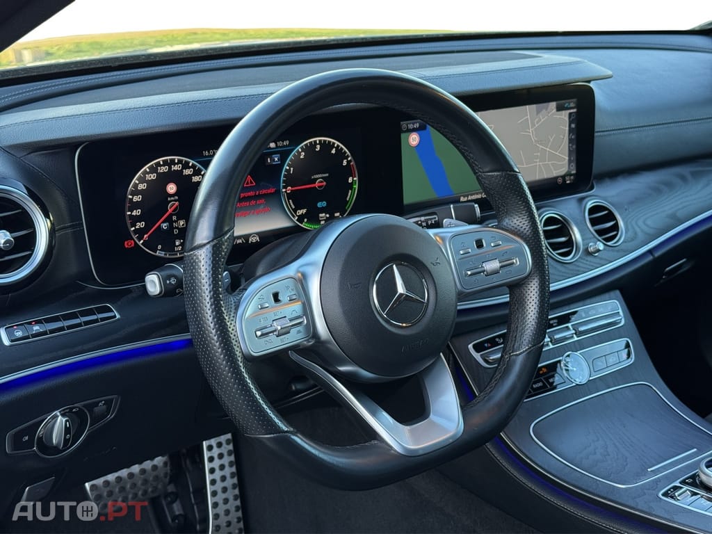 Mercedes-Benz E 300 de AMG Line