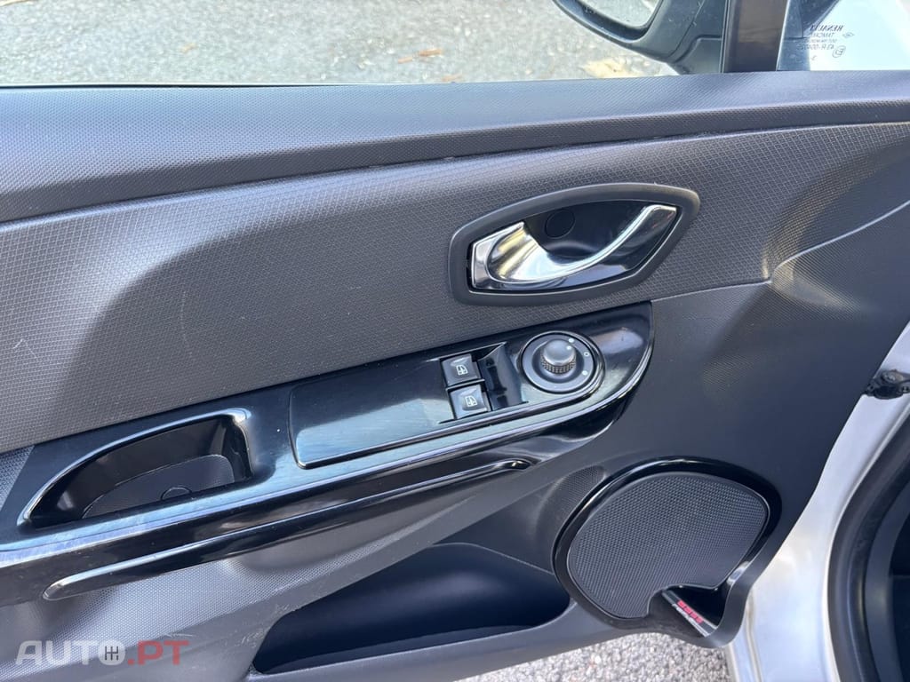 Renault Clio 0.9 TCE Dynamique S