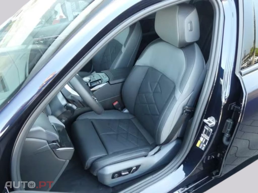 BMW i5 eDrive 40 M Sportp I.V.A DEDUTÍVEL 