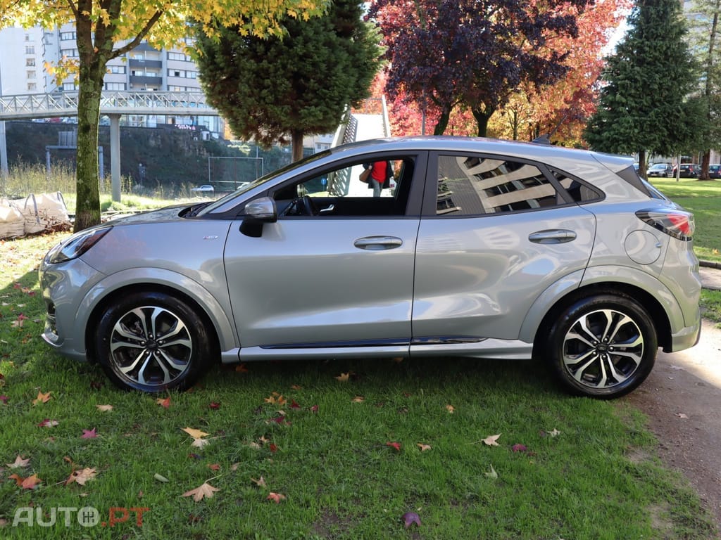 Ford Puma 1.0 EcoBoost MHEV ST-Line