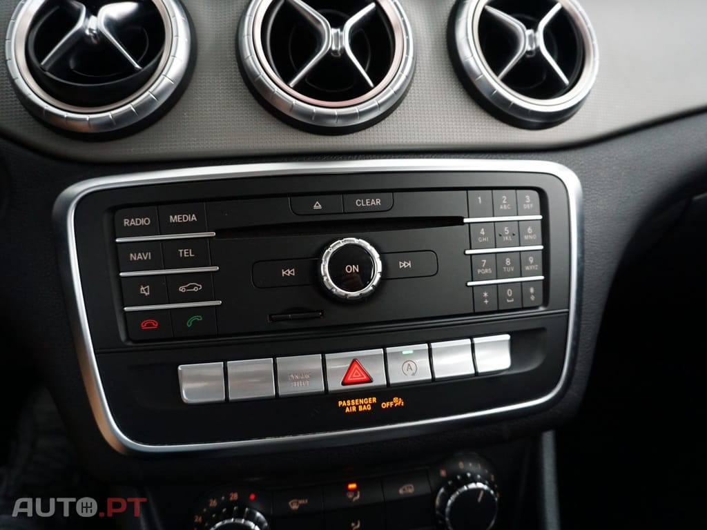 Mercedes-Benz CLA 200 d Shooting Brake — fotografia 16