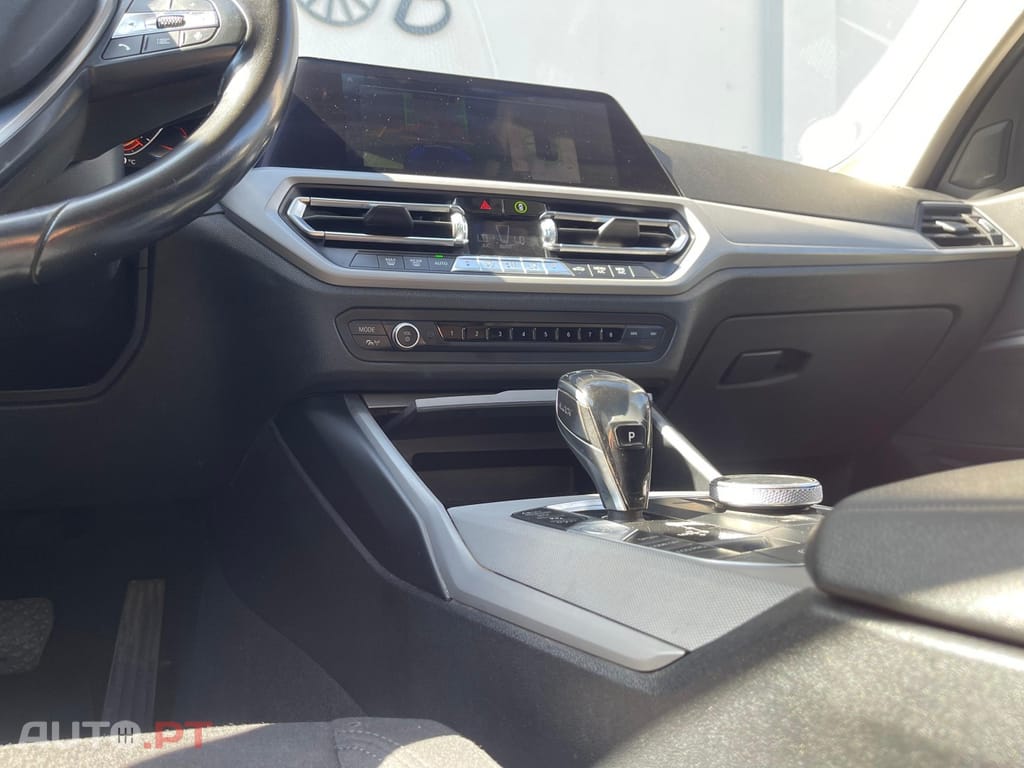 BMW 318 d Touring Aut.