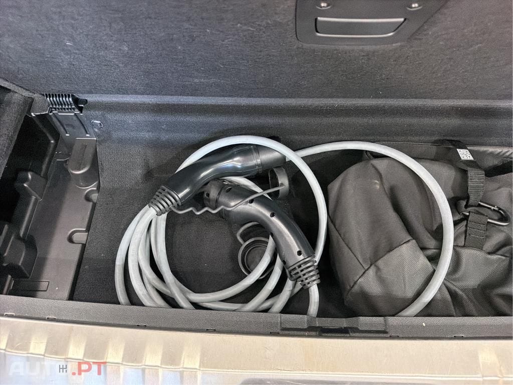BMW 320 e Auto
