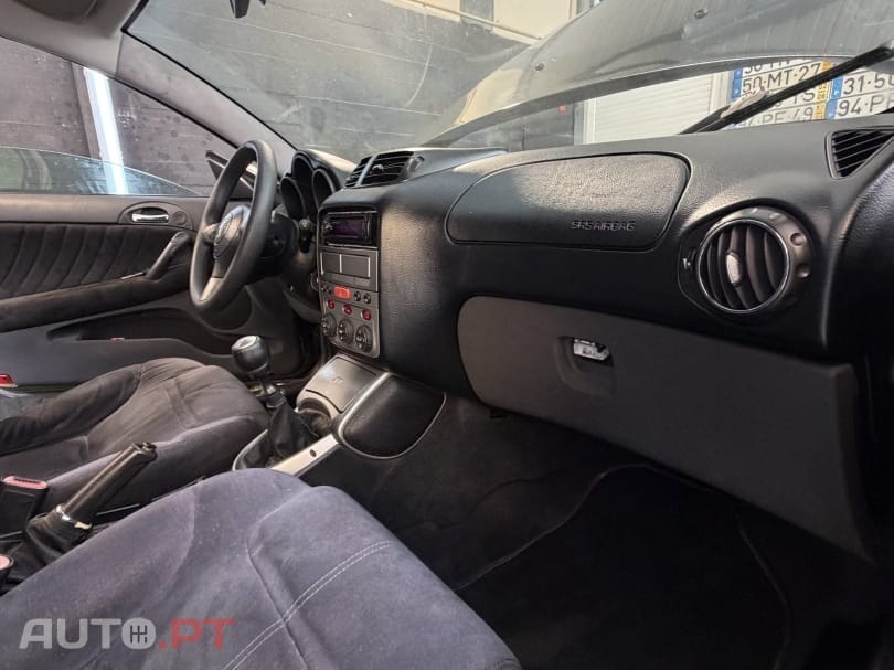 Alfa Romeo GT JTD