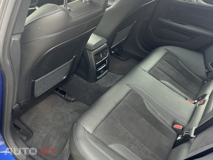 BMW i4 eDrive35 Pack Desportivo M