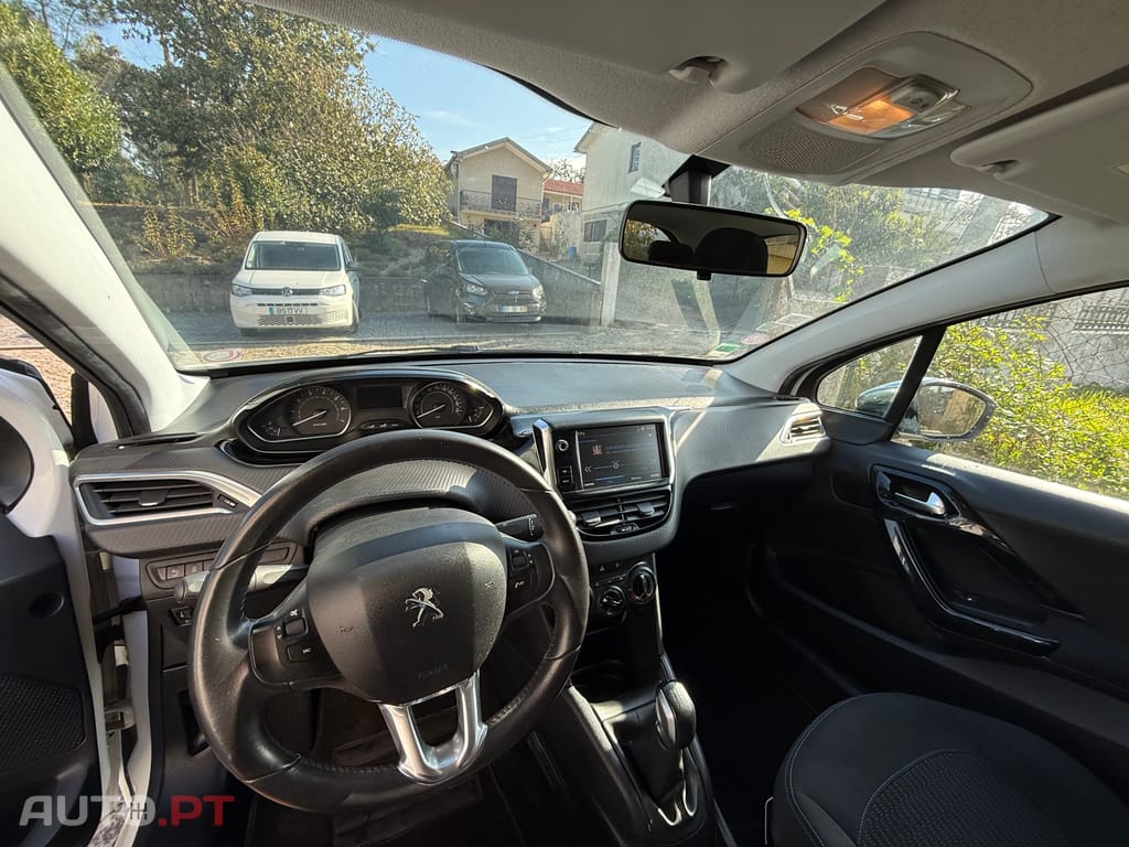 Peugeot 208 Style