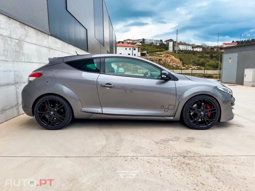 Renault Mégane Coupe 2.0 T RS