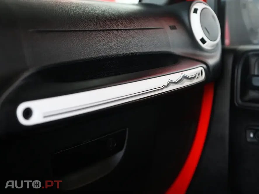 Jeep Wrangler 2.8 CRD Auto Sport