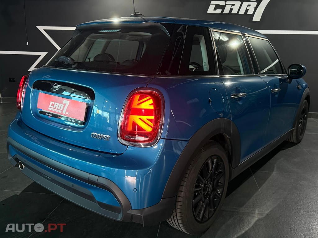 MINI Cooper Cooper Resolute Edition Auto