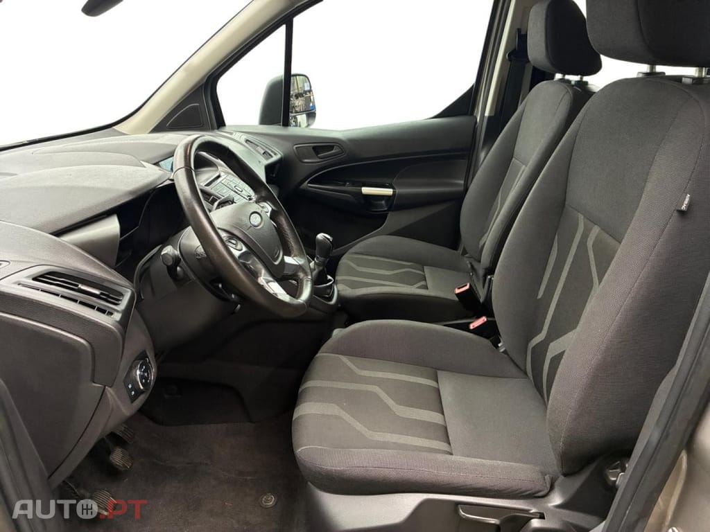 Ford Tourneo Grand 2.0 TDCi Trend