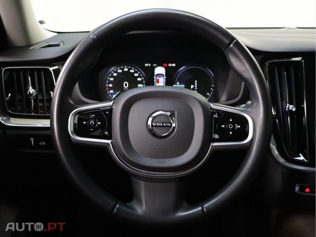 Volvo V60 2.0 T8 TE 390 Inscription Geartronic 4WD