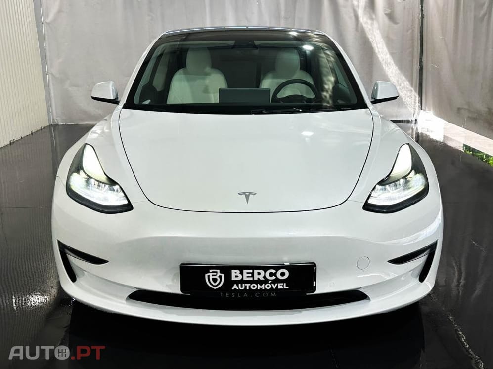 Tesla Model 3 Performance AWD