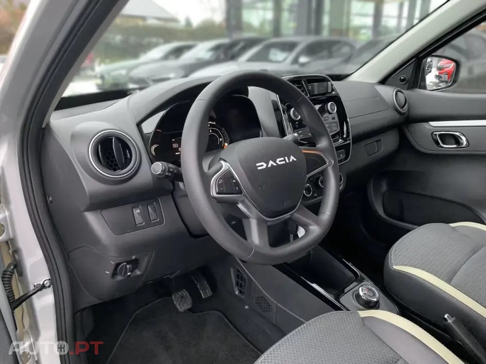 Dacia Spring ESSENTIAL