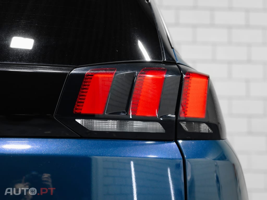 Peugeot 5008 BlueHDI 130 EAT8 Allure