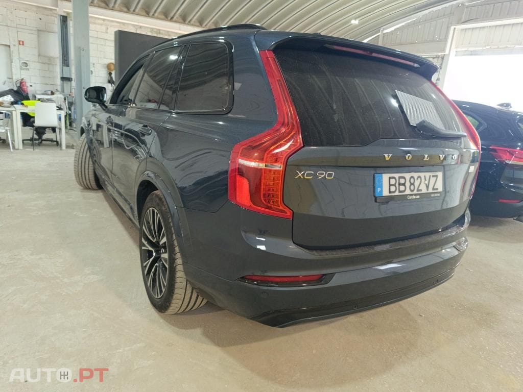 Volvo XC90 2.0 T8 PHEV Plus Bright AWD