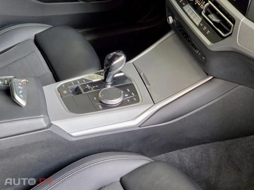BMW 320 e Line Sport Auto