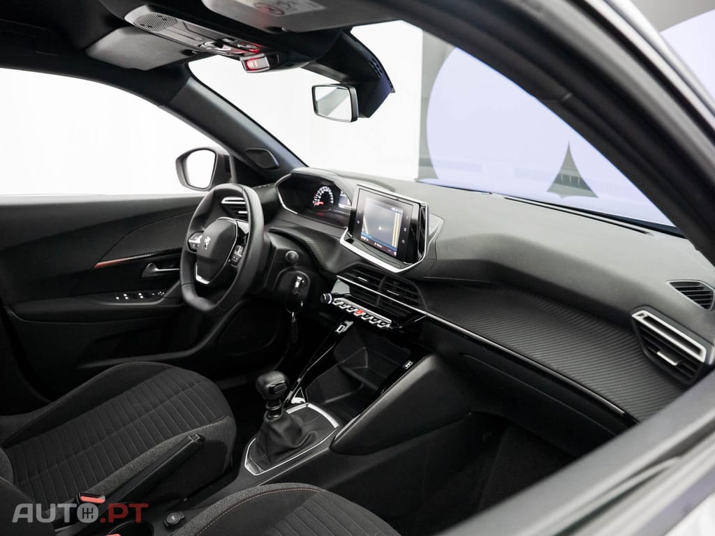 Peugeot 2008 1.2 PureTech Active Pack