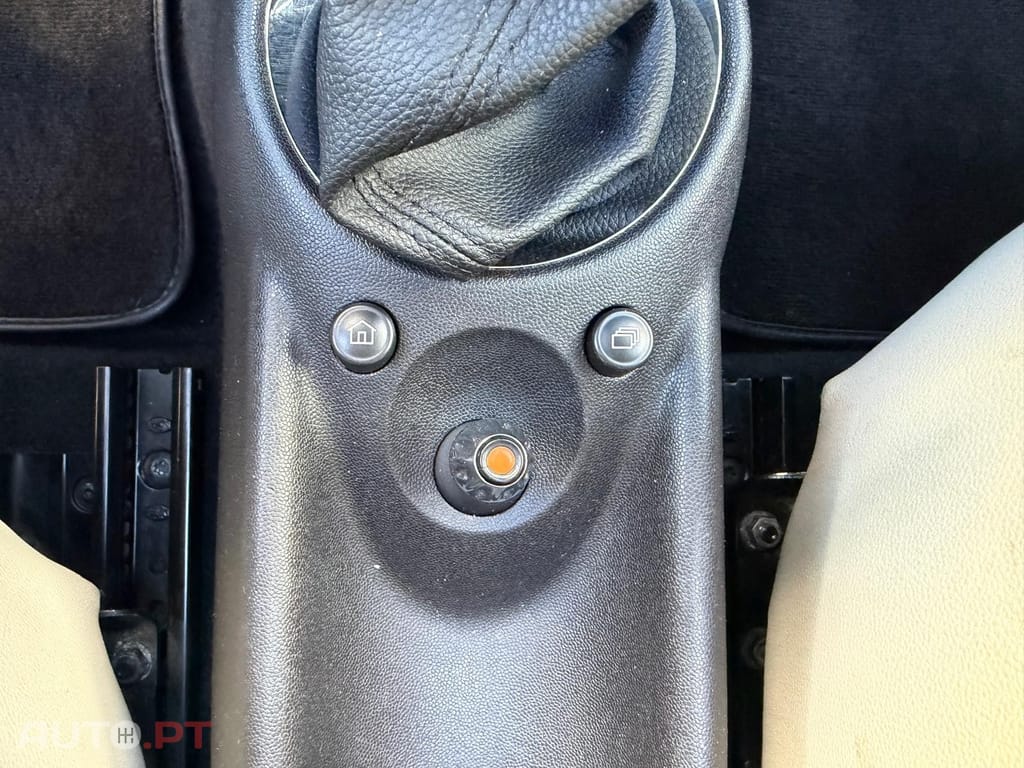 MINI Cooper Cooper D