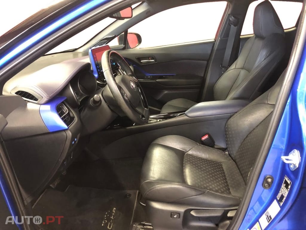 Toyota C-HR 1.8 Hybrid Graphic