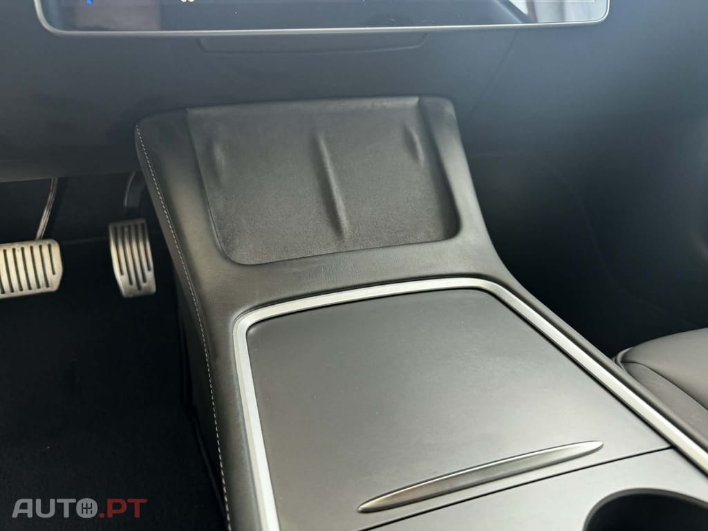 Tesla Model 3 Long Range AWD Dual Motor