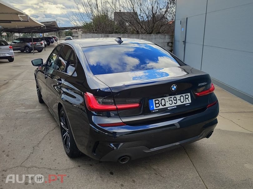 BMW 330 e Touring Pack M Auto