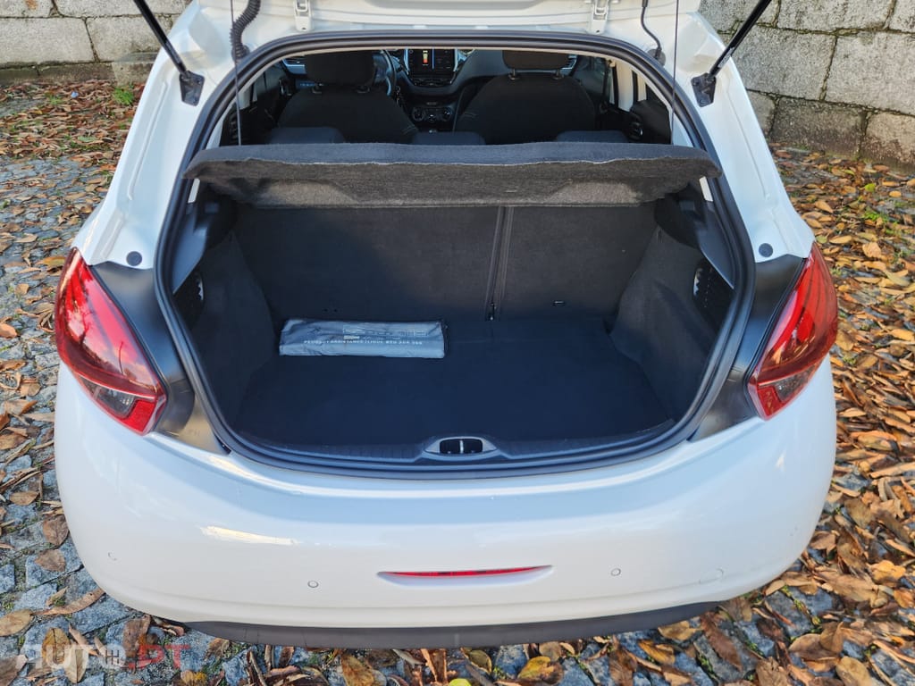 Peugeot 208 1.2 PureTech Style