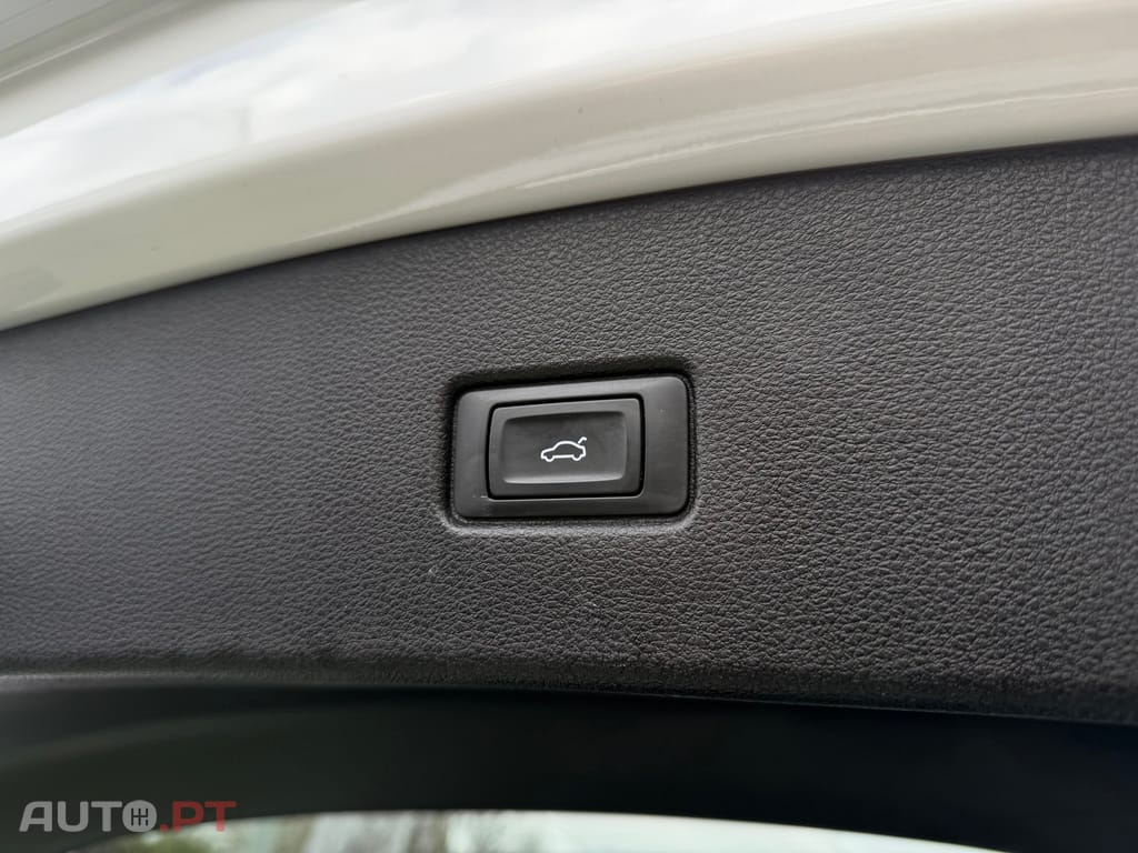 Audi Q5 50 TFSIe quattro Advance S tronic