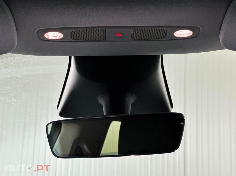 Tesla Model Y Standard