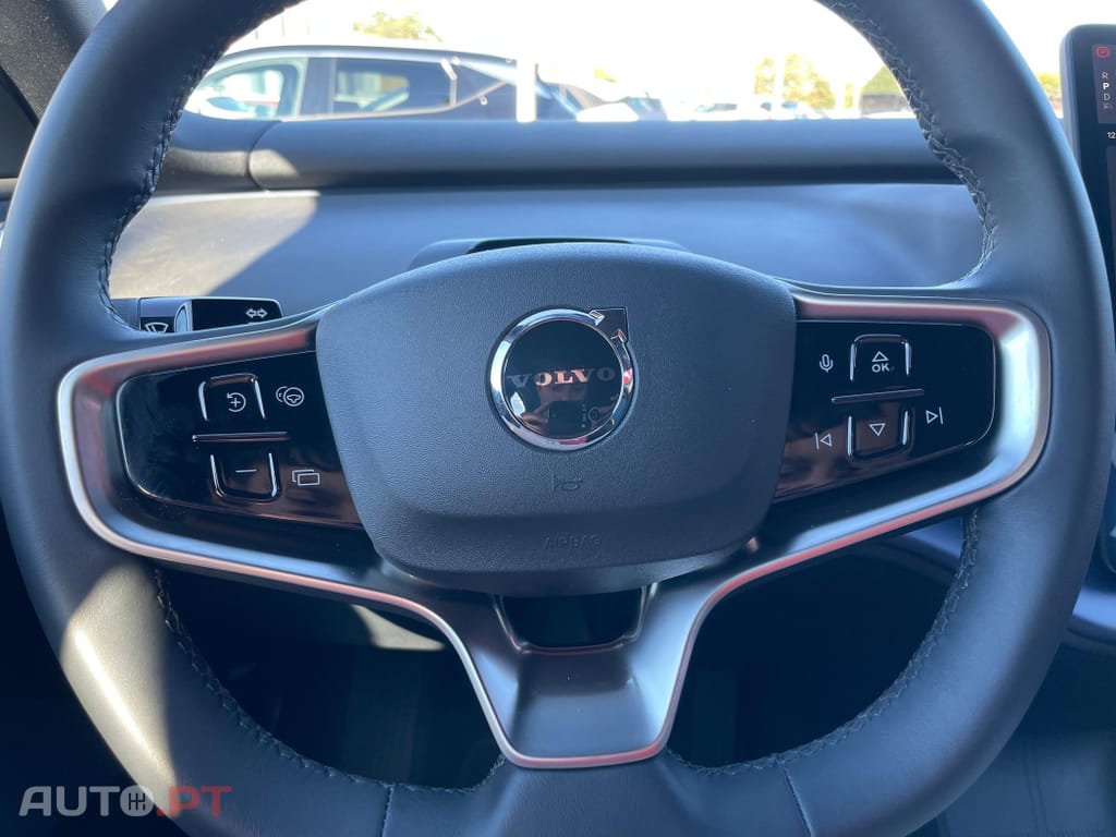 Volvo EX30 69 kWh Single Motor Extended Range Core