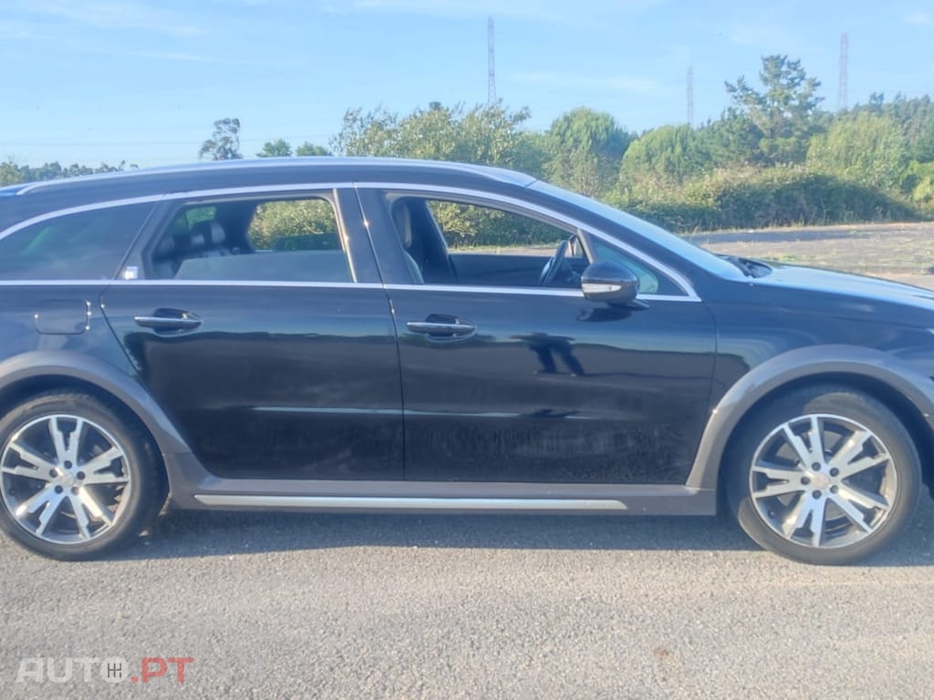 Peugeot 508 RXH Hybrid