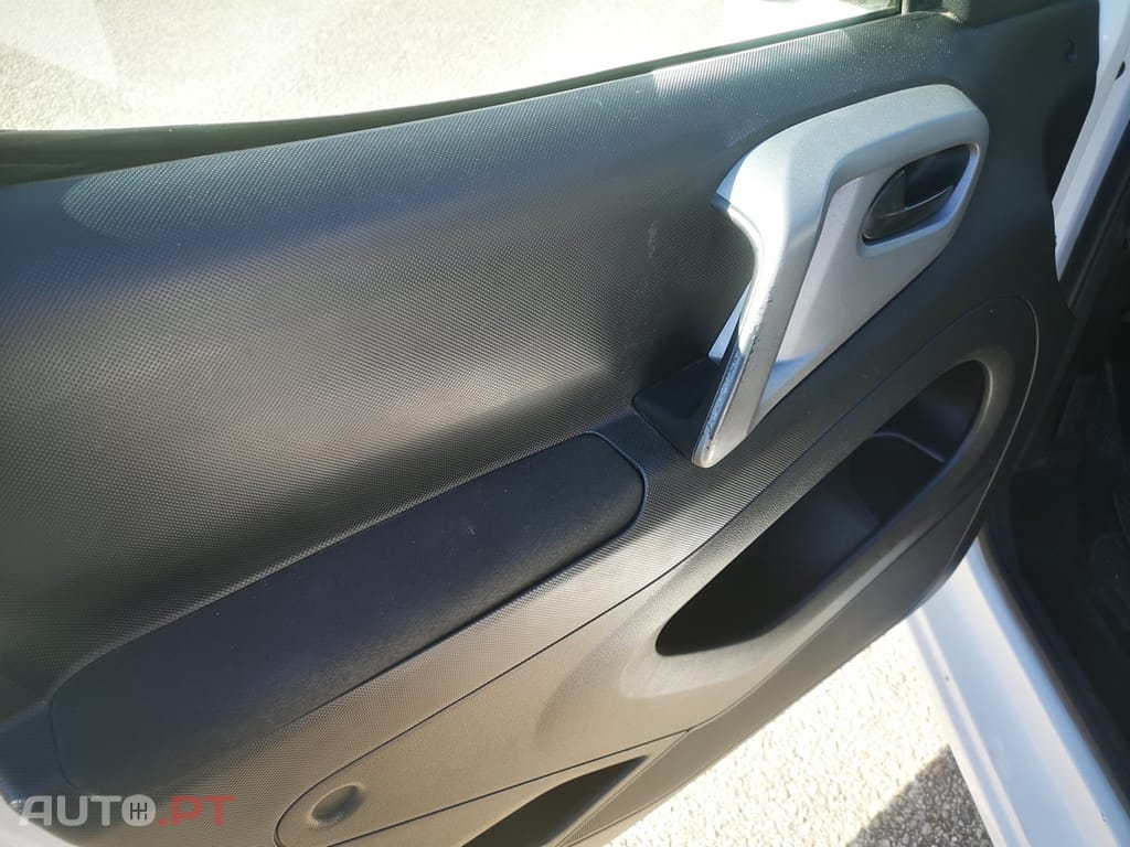 Peugeot Partner 1.6 BlueHDi Confort