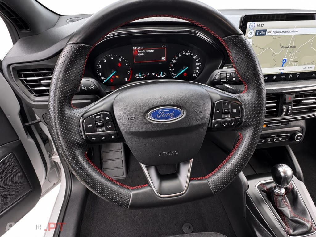 Ford Focus ST LINE