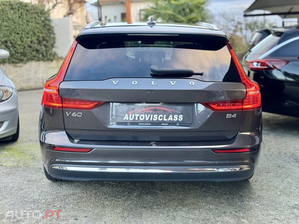 Volvo V60 2.0 B4 Plus Bright Auto