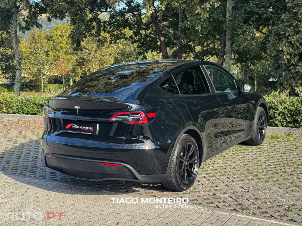 Tesla Model Y Tração Traseira