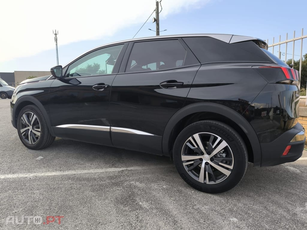Peugeot 3008 1.5 BlueHDi Allure Pack
