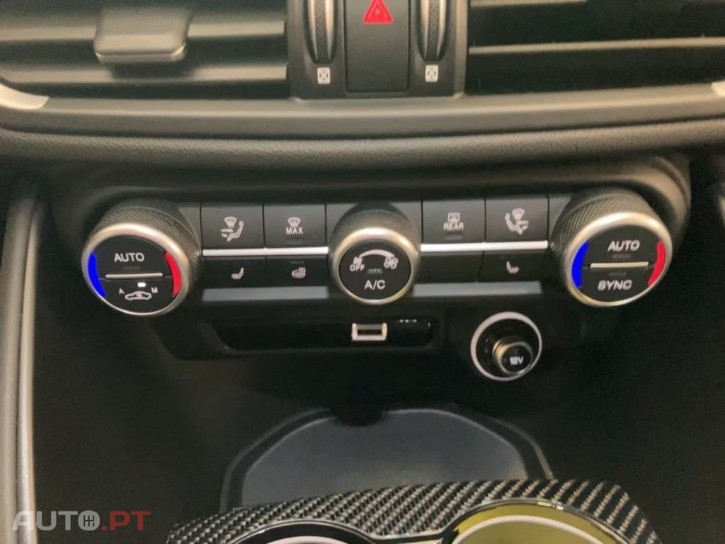 Alfa Romeo Giulia Quadrifoglio 