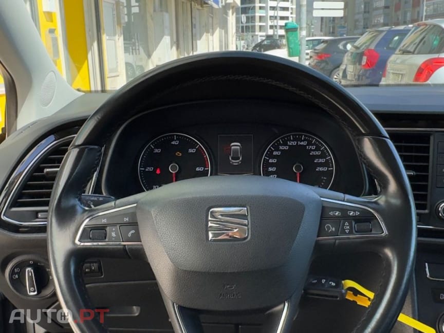 SEAT Leon 1.6 TDI Style Ecomotive — fotografia 16