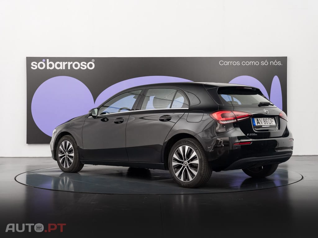 Mercedes-Benz A 250 e Style Plus