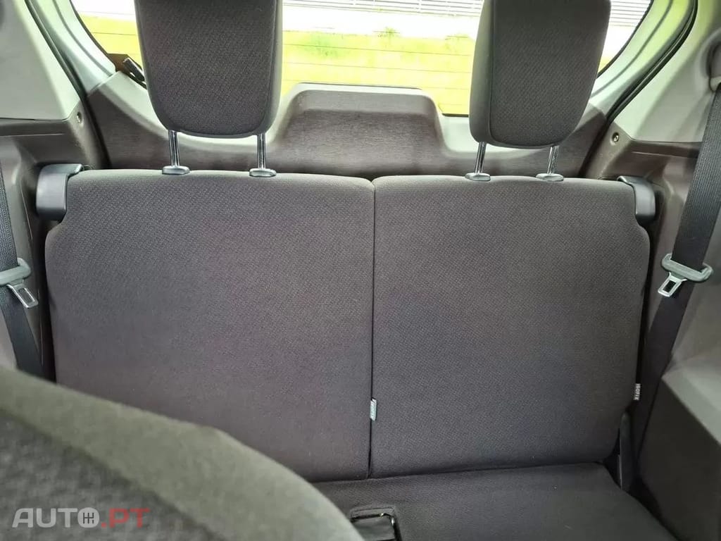 Toyota iQ 1.0 VVT-i Essential+AC