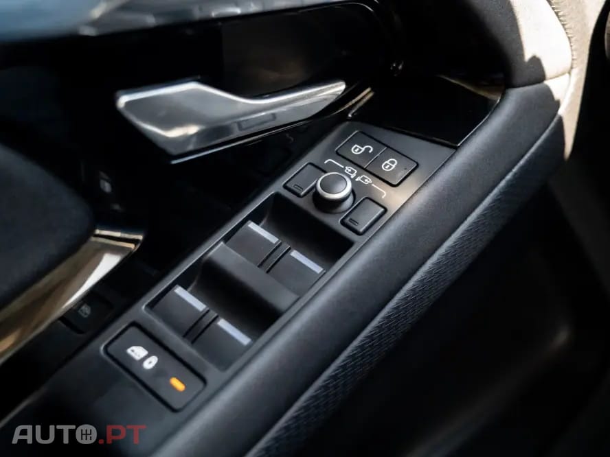 Land Rover Evoque D150 S