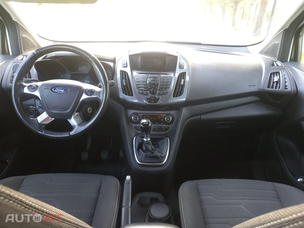 Ford Tourneo Connect Titanium