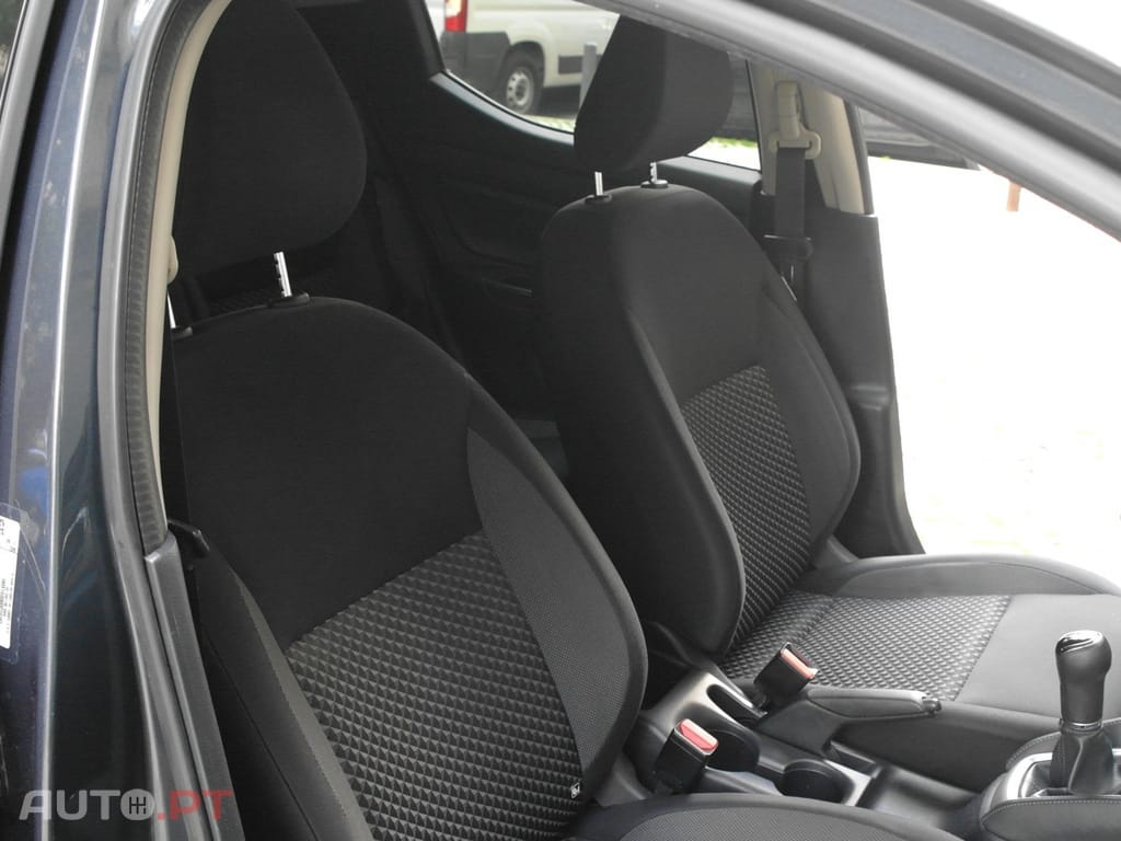 Nissan Micra 1.0 IG-T N-Design Black P.Navi
