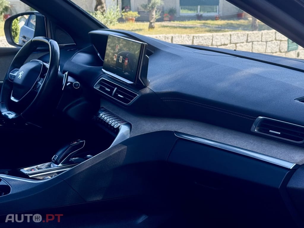 Peugeot 5008 1.5 BlueHDi GT Line J19 EAT8