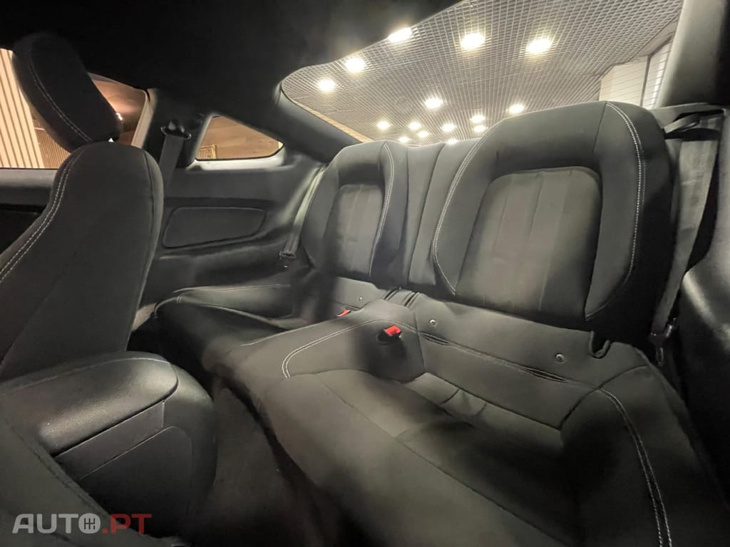 Ford Mustang 2.3 Ecoboost 
