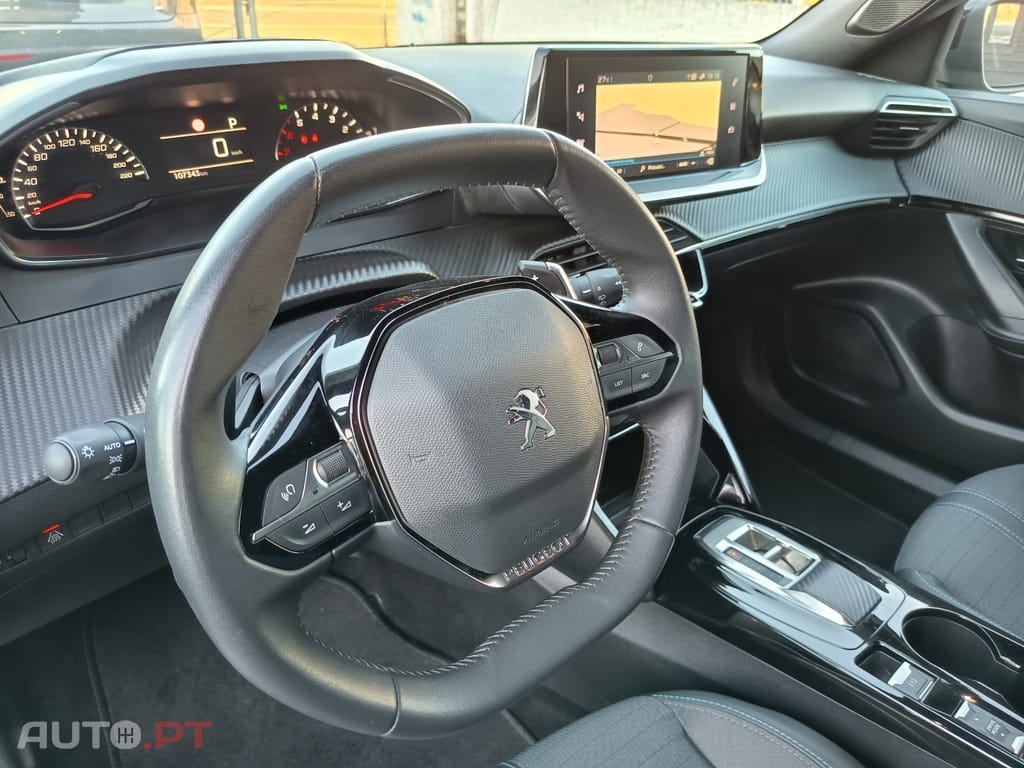 Peugeot 2008 1.2 PureTech Allure EAT8