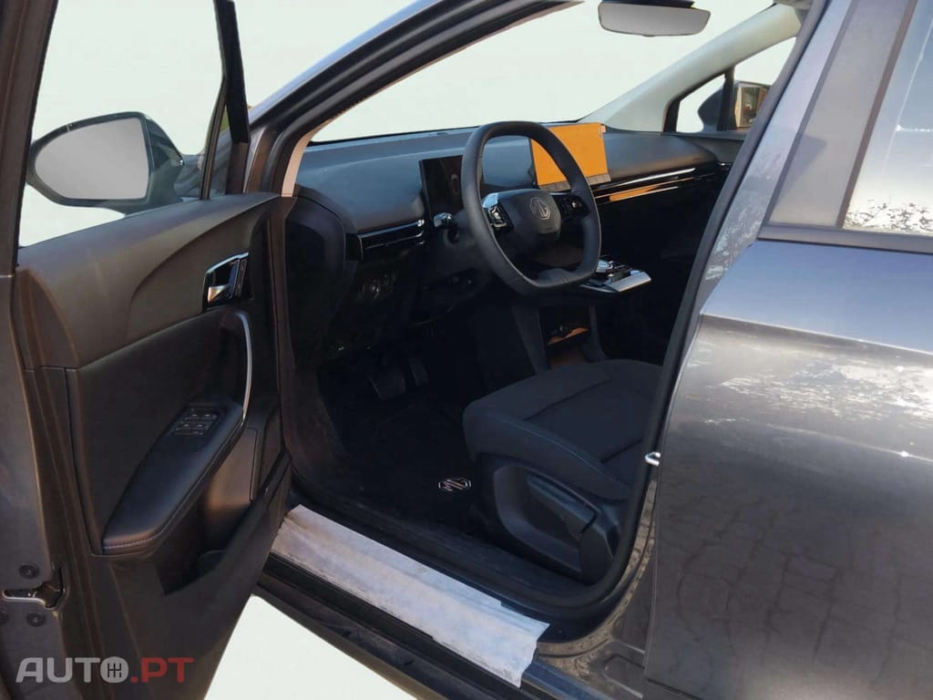 MG MG4 51 kWh Standard