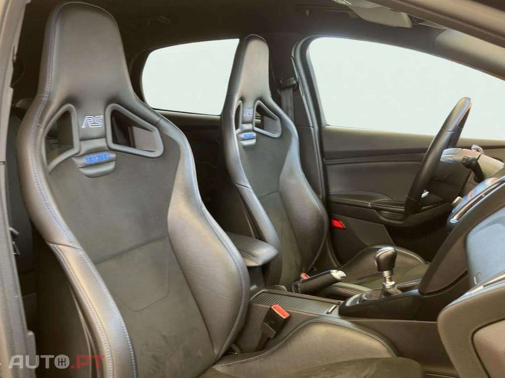 Ford Focus 2.3 EcoBoost RS Pack Performance