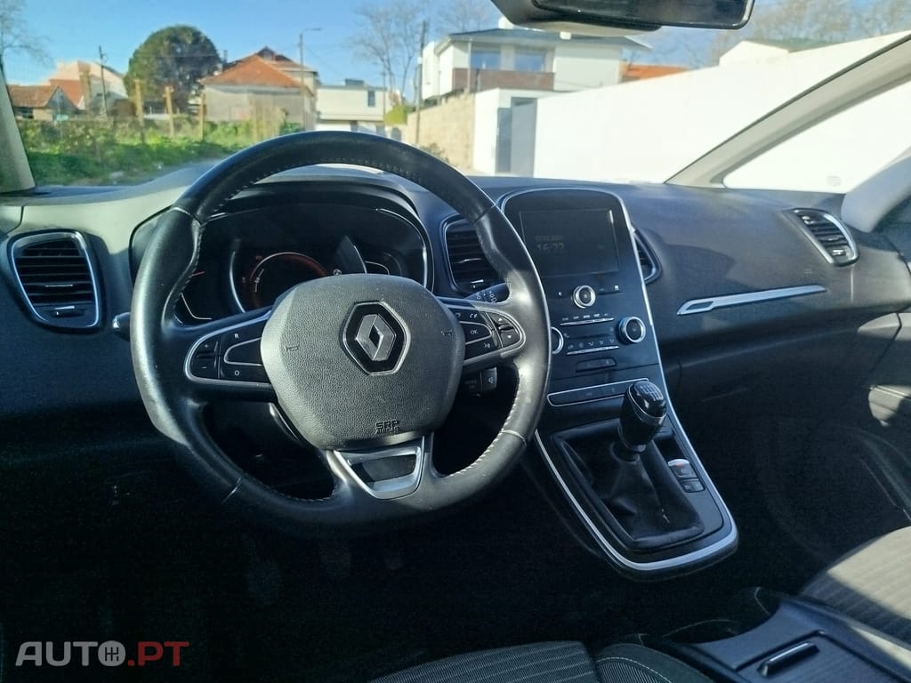 Renault Grand Scénic 1.5 dCi Dynamique S SS