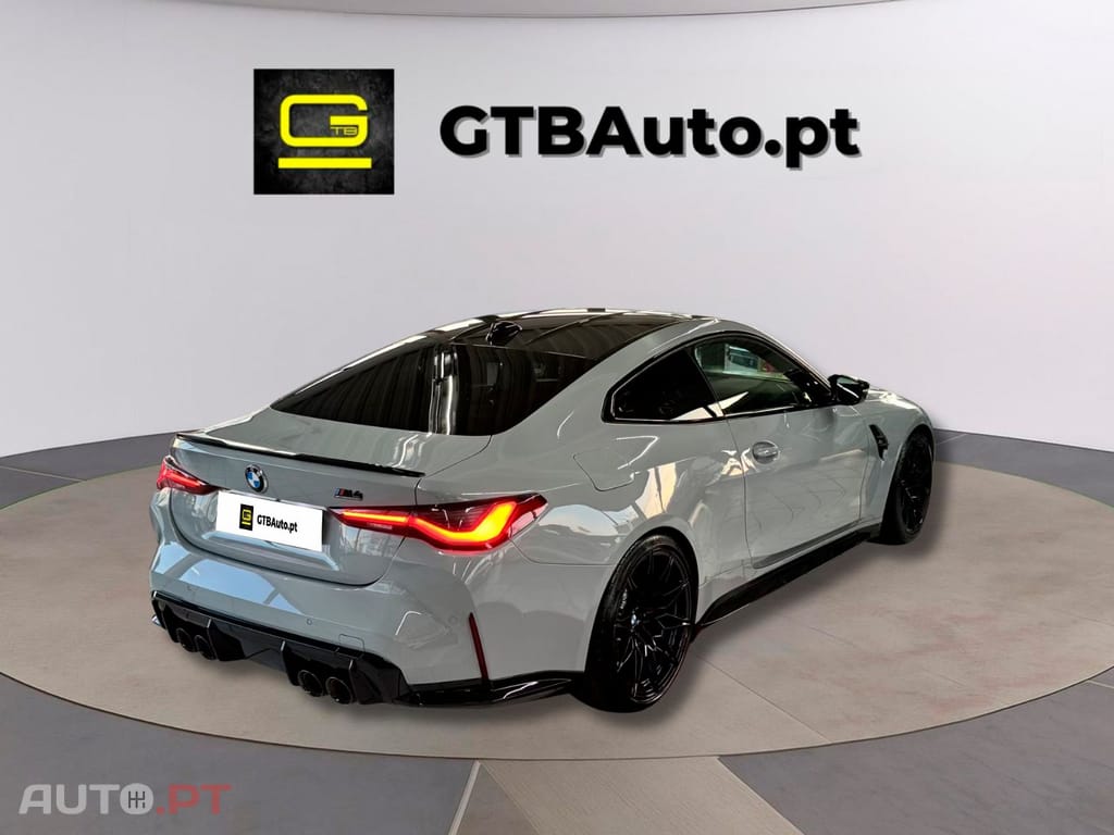 BMW M4 Carbon Schalensitze