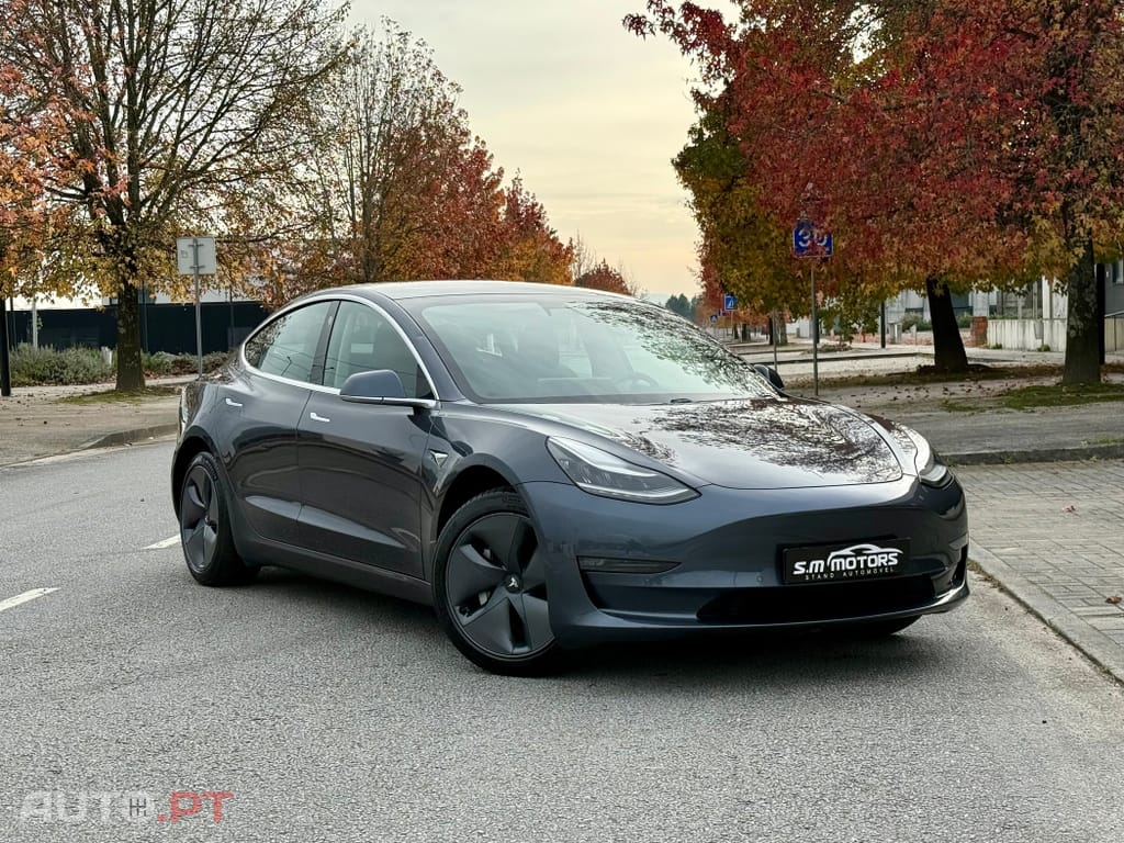 Tesla Model 3 Long-Range Dual Motor AWD